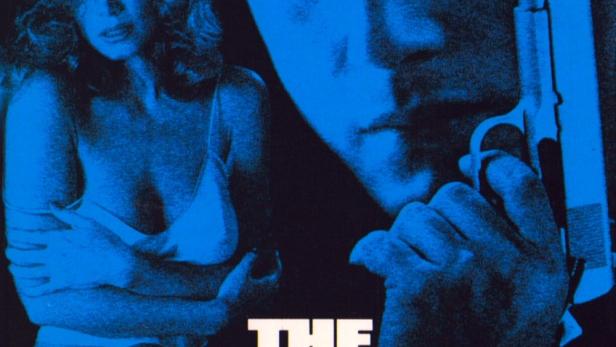 Das Filmplakat für „The Last Hour“ zeigt einen Mann mit einer Waffe und eine Frau im Hintergrund.