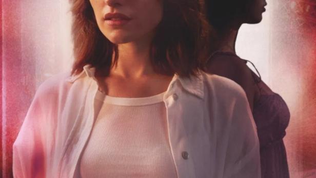 Das Filmplakat für „Der Schatten“ zeigt eine Frau mit einer Silhouette im Hintergrund.