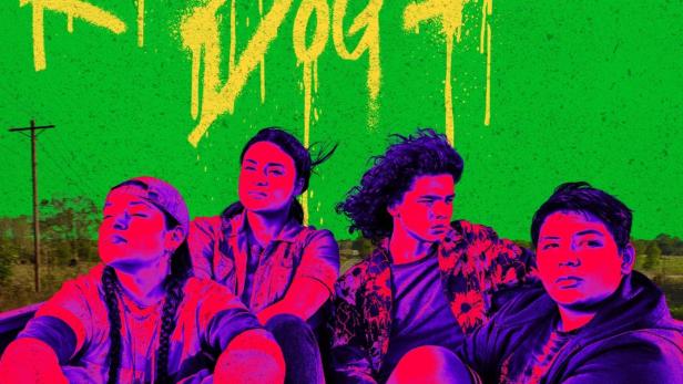 Das Poster für die Fernsehserie „Reservation Dogs“ zeigt vier Jugendliche auf einem Truck.
