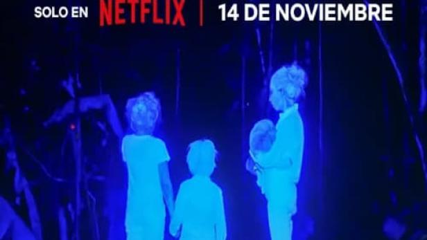 Das Poster für den Netflix-Dokumentarfilm „Los Niños Perdidos“ zeigt drei Kinder im Wald.