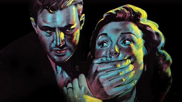 Ein Mann hält einer Frau den Mund zu, im Hintergrund der Titel „It Always Rains on Sunday“.