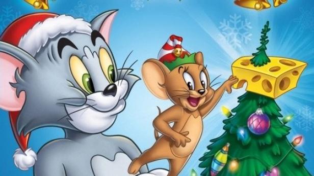 Das Cover von „Tom and Jerry: Winter Tales“ zeigt Tom und Jerry mit einem Weihnachtsbaum.