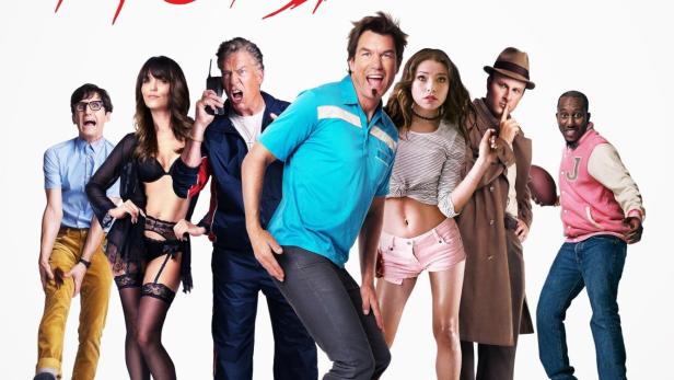 Das Filmplakat zu „Deep Murder“ zeigt eine Gruppe von Personen und Füße, die aus einem Bett ragen.