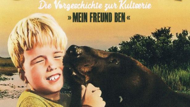 Ein Junge umarmt einen Bären auf dem Filmplakat zu „Der sanfte Ben“.