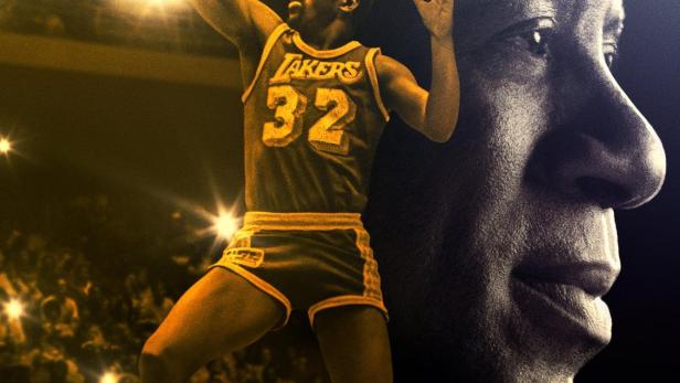 Das Filmplakat für „They Call Me Magic“ zeigt Magic Johnson mit einem Basketball.