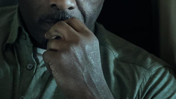 Idris Elba auf dem Poster für die Fernsehserie „Hijack“.
