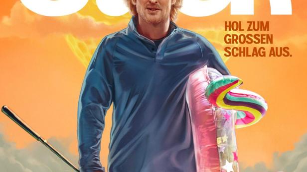 Das Filmplakat zu „Stick“ zeigt Owen Wilson mit Golfausrüstung und einem aufblasbaren Schwimmreifen.
