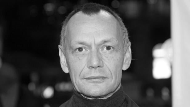 Schwarzweiß-Porträt von Torsten Michaelis.