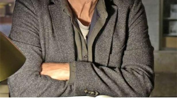 Ein Porträt des Schauspielers Günther Maria Halmer im Film „Spätwerk“.