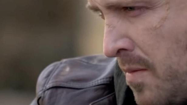 Nahaufnahme von Aaron Paul als Jesse Pinkman im Film „El Camino: A Breaking Bad Movie“.
