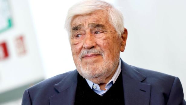 Schauspieler Mario Adorf bei Pressetermin im Jahr 2024.