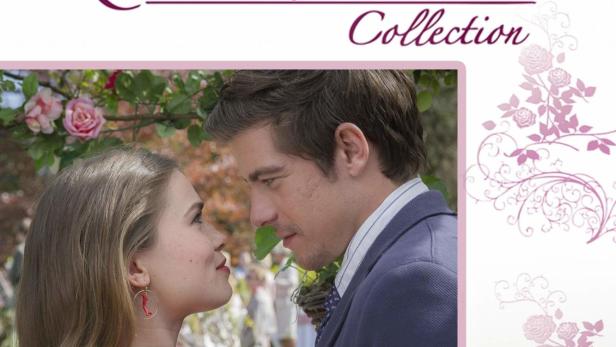 Ein Paar blickt sich verliebt an, im Hintergrund eine Hochzeitsgesellschaft. Titel: „Erdbeeren im Frühling“.