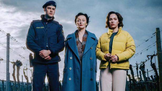 Das Filmplakat zu „Acht“ mit Thomas Prenn, Regina Fritsch und Verena Altenberger als Ermittlerteam.