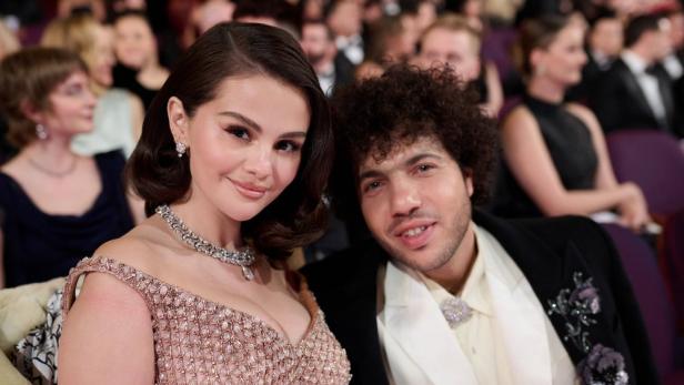 Pärchenfoto von Selena Gomez und Benny Blanco