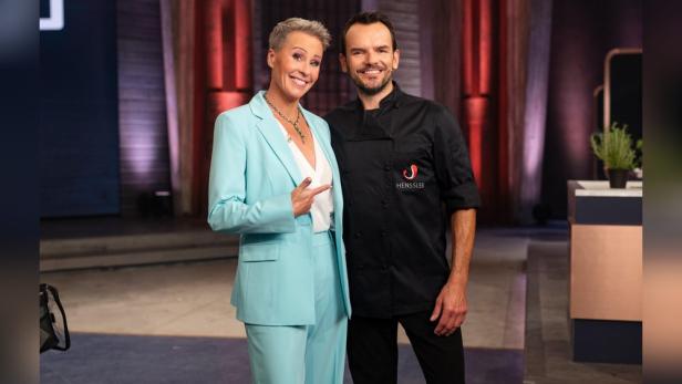 Sonja Zietlow und Steffen Henssler in TV-Studio