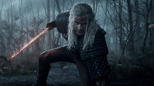 Liam Hemsworth als neuer Witcher in Action