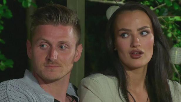 Tommy und Paulina in "Sommerhaus der Stars"