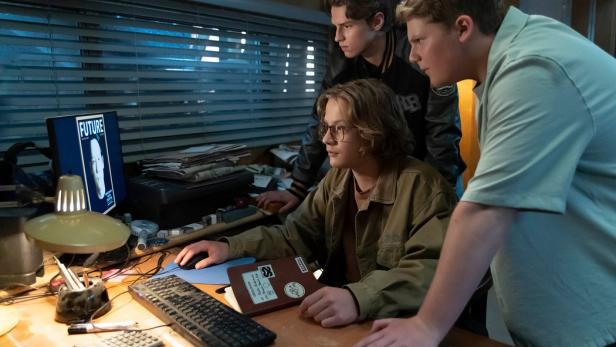 Die Drei ??? bei Ermittlungen in ihrem Büro