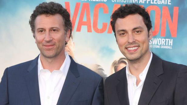 Porträtfoto von Jonathan Goldstein und John Francis Daley