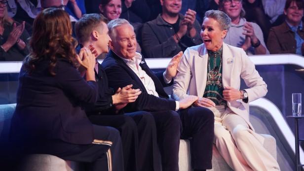 Katarina Witt, Till Reiners, Johannes B. Kerner und Sonja Zietlow im "WWM"-Studio