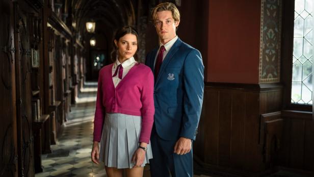 Harriet Herbig-Matten und Damian Hardung in ihren Serienrollen