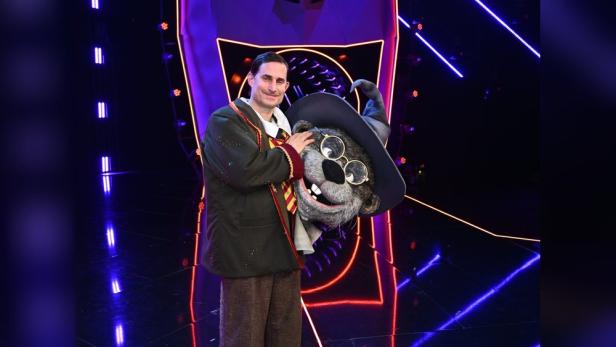 Clemens Schick hat seine Maske als Harry Otter abgenommen