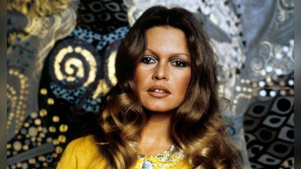 Porträtfoto von jüngerer Brigitte Bardot