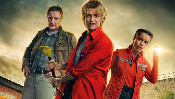 Drei Hauptfiguren von Cold Storage auf Filmplakat