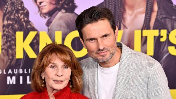 Senta Berger und Simon Verhoeven bei Pressetermin