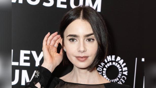 Lily Collins bei Presse-Fototermin