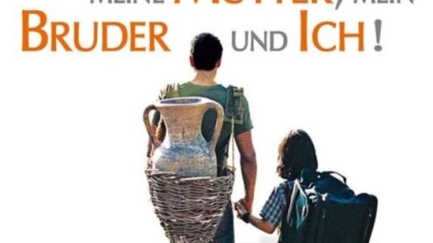 Meine Mutter, mein Bruder und ich!