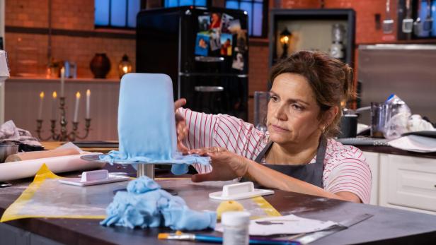 Schauspielerin Rebecca Immanuel in der TV-Küche