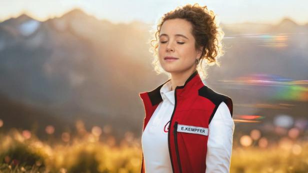 Klara Deutschmann als Elli in der gleichnamigen Serie