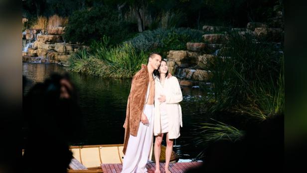 GNTM-Shooting mit Louis und Antonia im Boot auf einem See