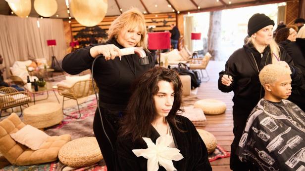 Großes Umstyling bei "GNTM" trifft auch Model Alexavius