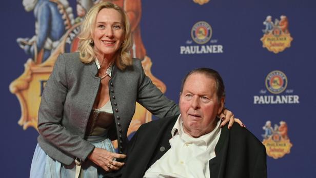 Ottfried Fischer und Ehefrau Simone bei Fototermin