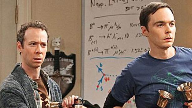 Serienfiguren Stuart Bloom (Kevin Sussman, l.) und Sheldon (Jim Parsons) 