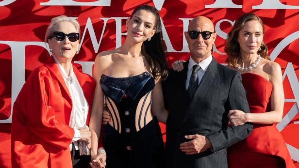 Meryl Streep, Anne Hathaway, Stanley Tucci und Emily Blunt bei Filmpremiere