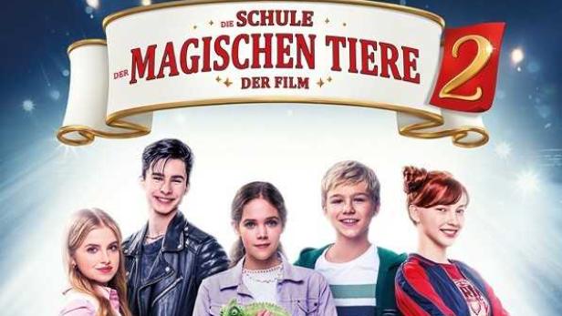 Filmplakat zu „Die Schule der magischen Tiere Der Film 2“ mit fünf Jugendlichen und einem Pinguin, Fuchs und Chamäleon.