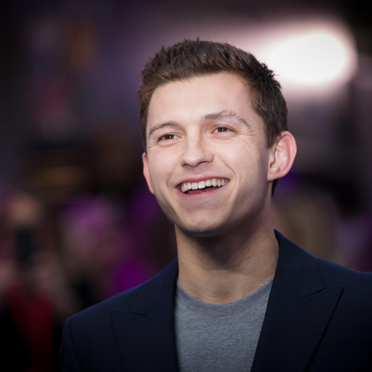 Tom Holland Und Seine Freundin . Darum Vergeigte Tom Holland Sein Star Wars Casting Film At