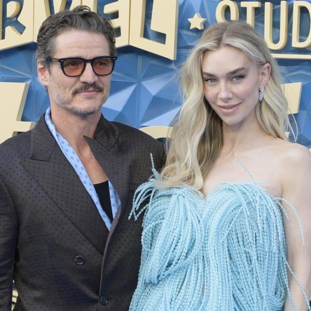 pedro-pascal-vanessa-kirby.jpg