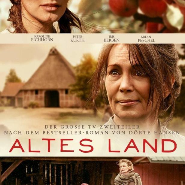 Das Filmplakat für „Altes Land“ zeigt drei Frauen unterschiedlichen Alters vor ländlicher Kulisse.