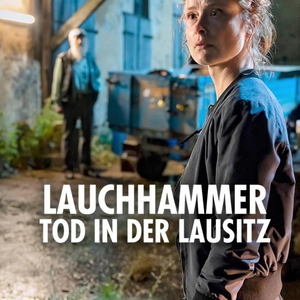 Eine Frau im Vordergrund, im Hintergrund ein Mann, möglicherweise eine Szene aus „Lauchhammer – Tod in der Lausitz“.
