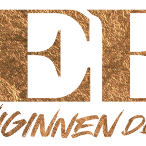 Das goldene Logo für „Queens – Königinnen des Tierreichs“.