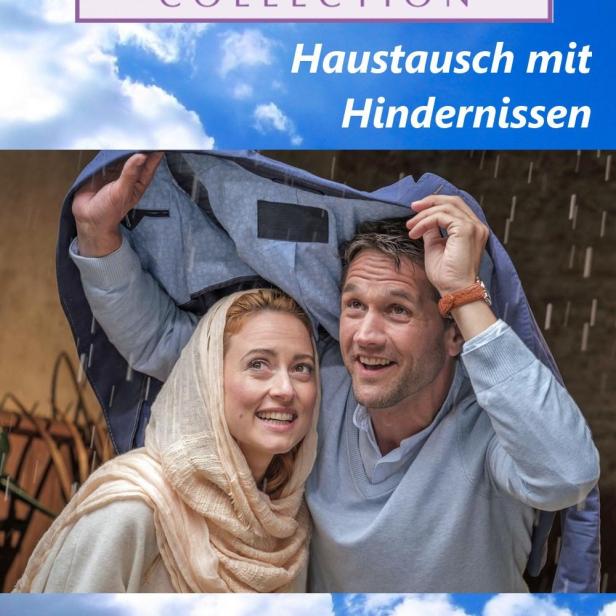 Ein Mann und eine Frau suchen im Regen Schutz unter einer Jacke.