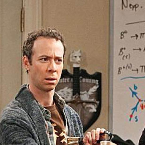 Serienfiguren Stuart Bloom (Kevin Sussman, l.) und Sheldon (Jim Parsons) 