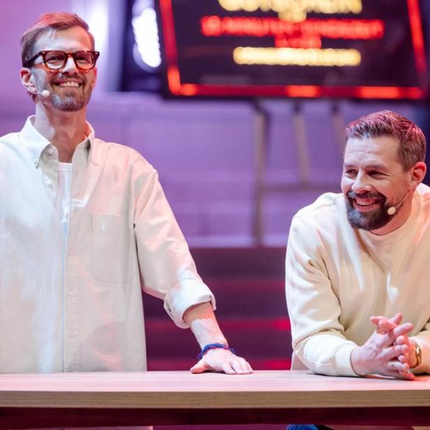 Joko Winterscheidt und Klaas Heufer-Umlauf in ihrer Spielshow
