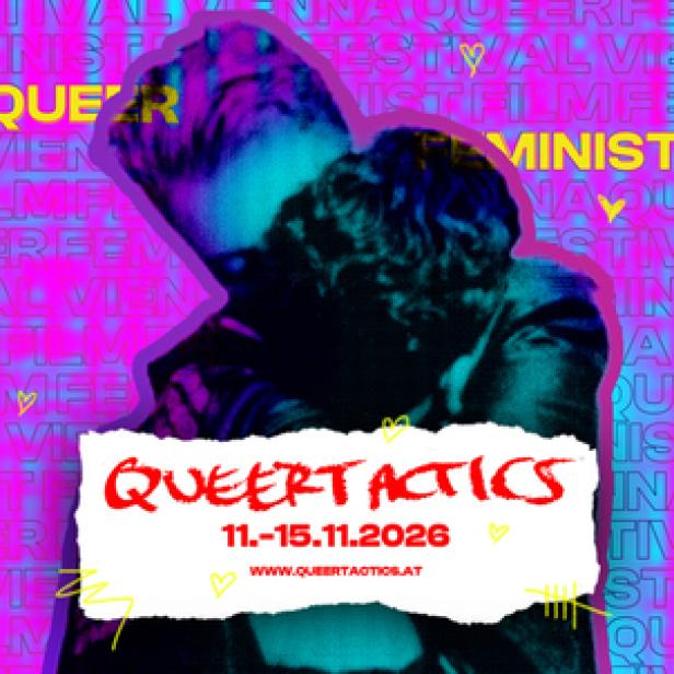 Plakat für das Queer Film Festival Wien mit zwei sich umarmenden Personen vor bunt-pinkem Hintergrund und den Daten 11.–15.11.2026.