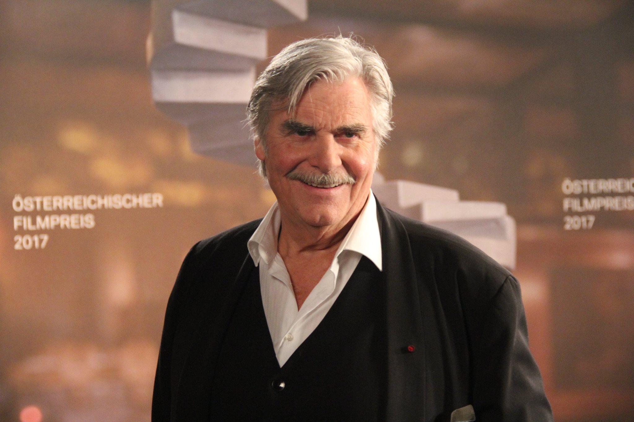 Peter Simonischek.jpg