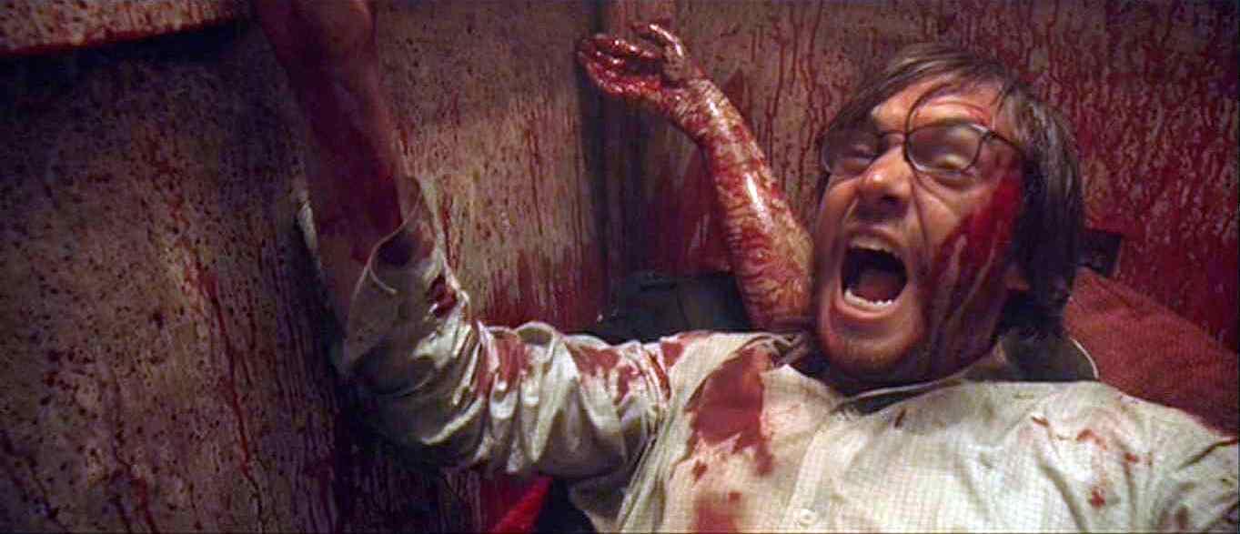 13 schockierende Horrorfilme, die schlaflose Nächte bereiten Horrorfilme: The Hills Have Eyes